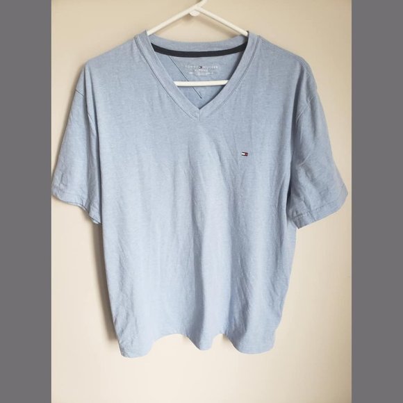 Tommy Hilfiger Essential V-Neck T-Shirt - Picture 1 of 6